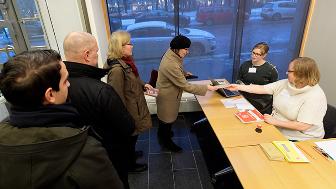 Useimmat ennakkoäänestyspaikat auki myös viikonloppuna